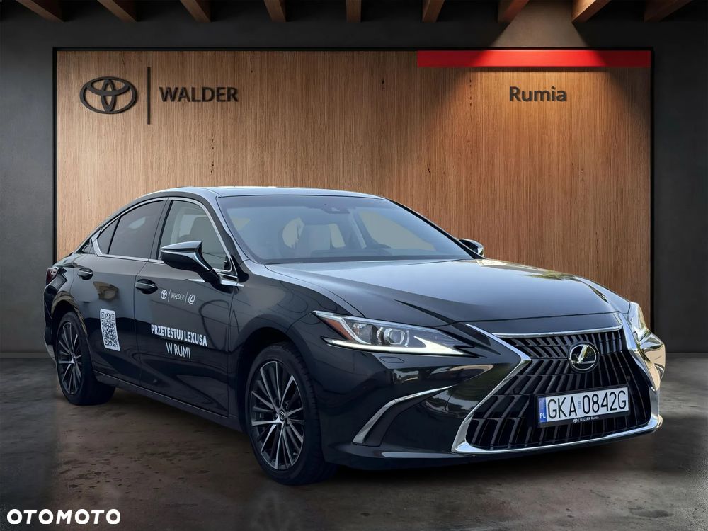 Lexus ES 300h Prestige - 8