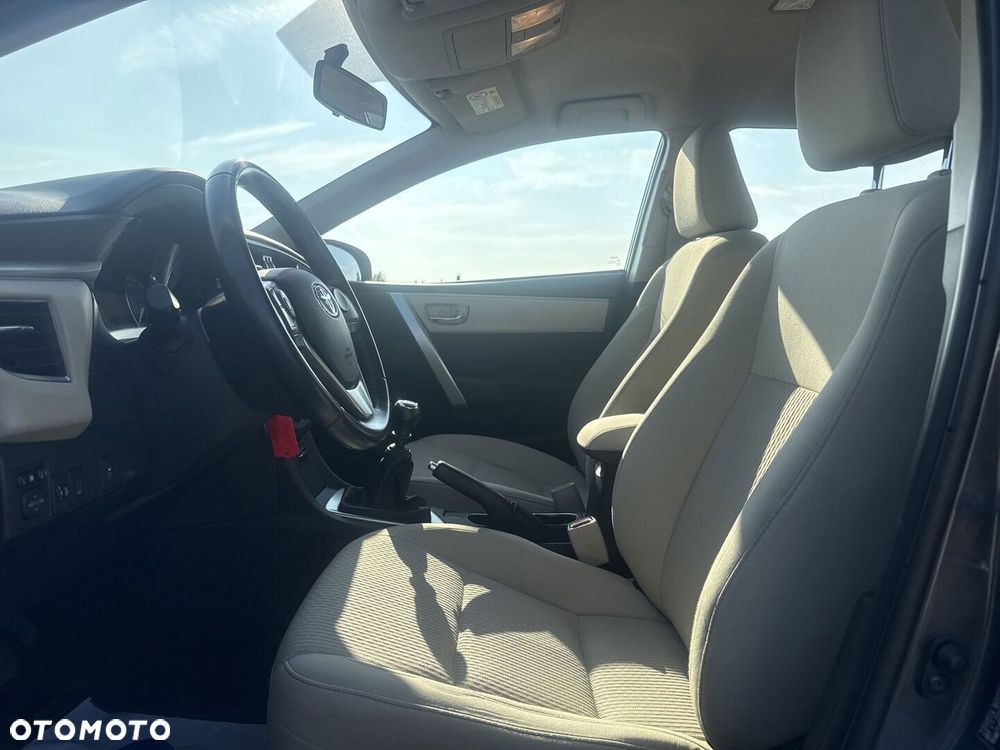 Toyota Corolla 1.6 Premium EU6 - 18