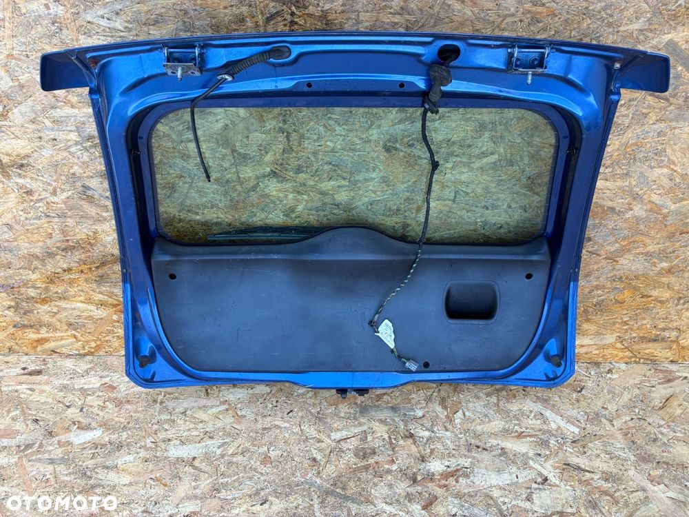 Ford Fiesta mk6 Lift kod lak. C6 KLAPA BAGAŻNIKA KLAPA TYŁ - 12