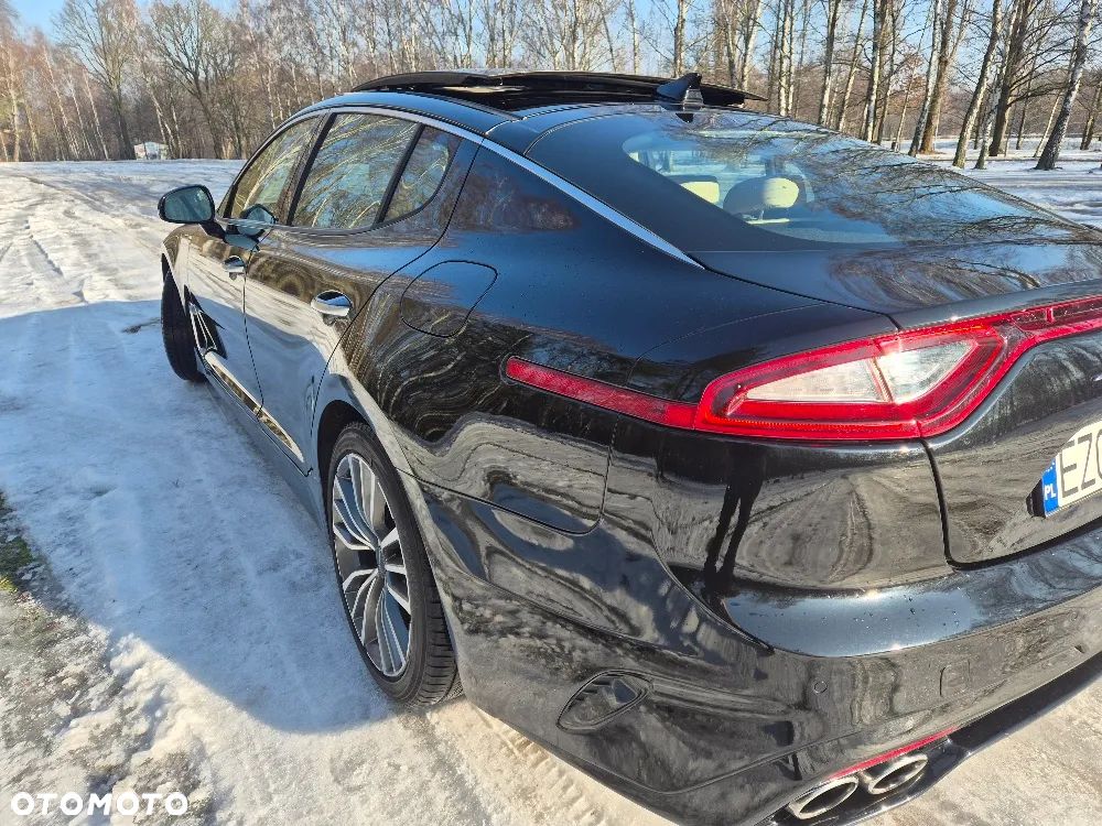 Kia Stinger 2.0 T-GDI GT Line - 12