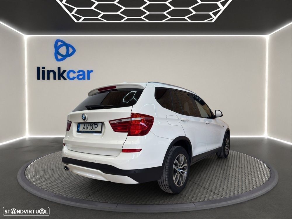 BMW X3 18 d sDrive Advantage Auto - 4