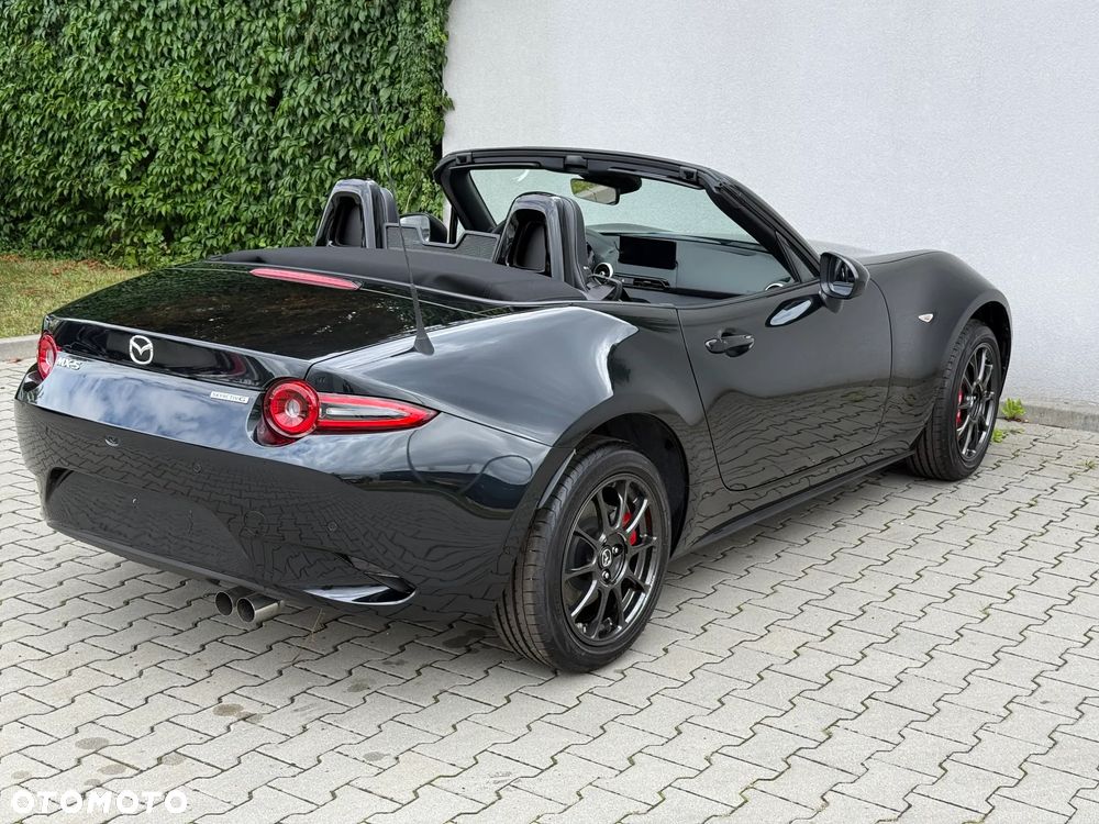 Mazda MX-5 1.5 Skyactiv-G Homura - 12