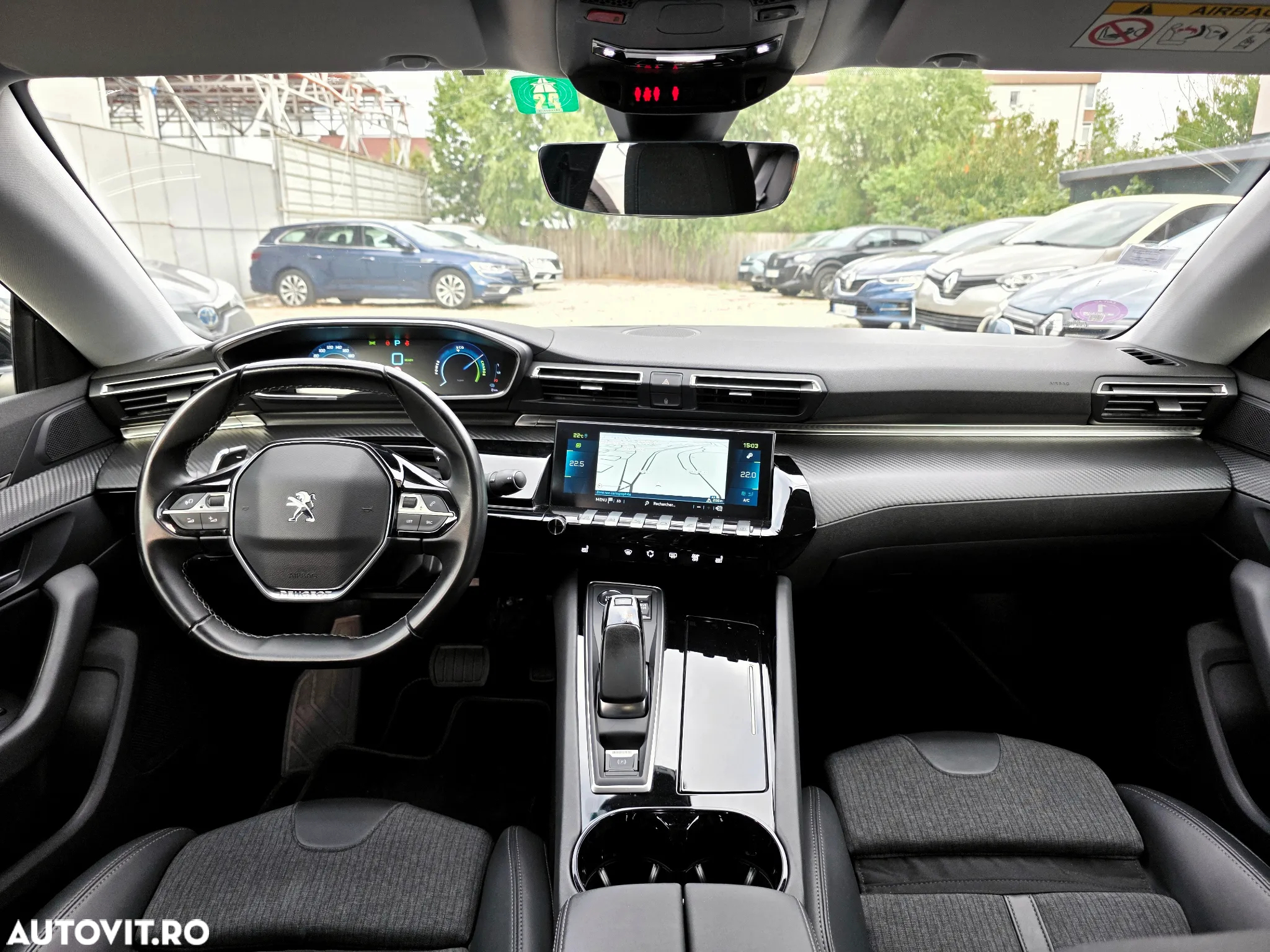 Peugeot 508 PHEV 225ch EAT8 Allure Pack - 23