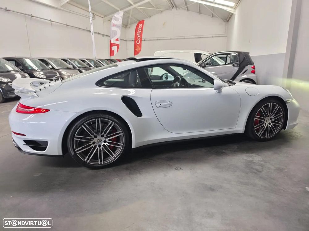 Porsche 911 (991) Turbo PDK - 25