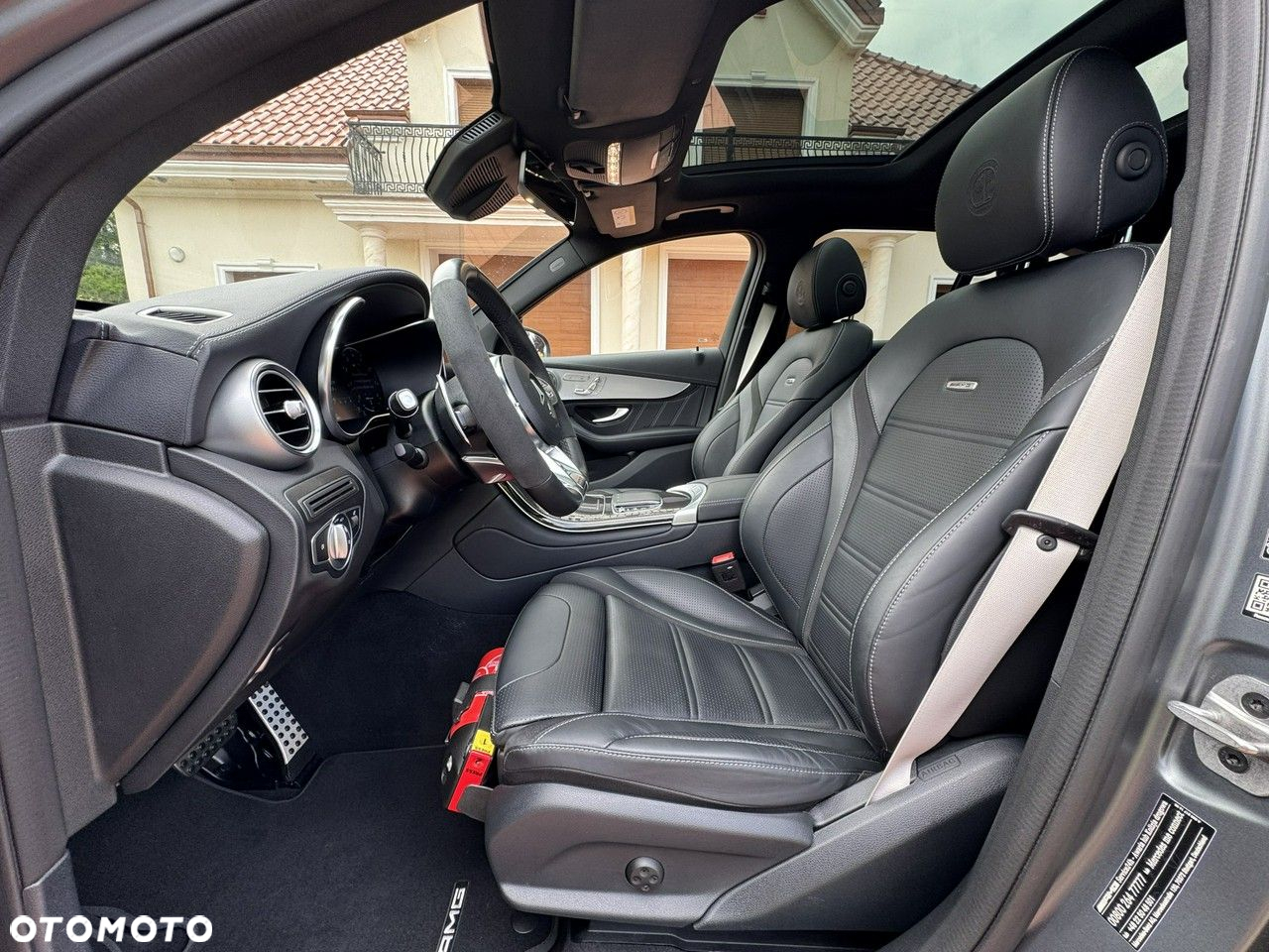 Mercedes-Benz GLC - 23