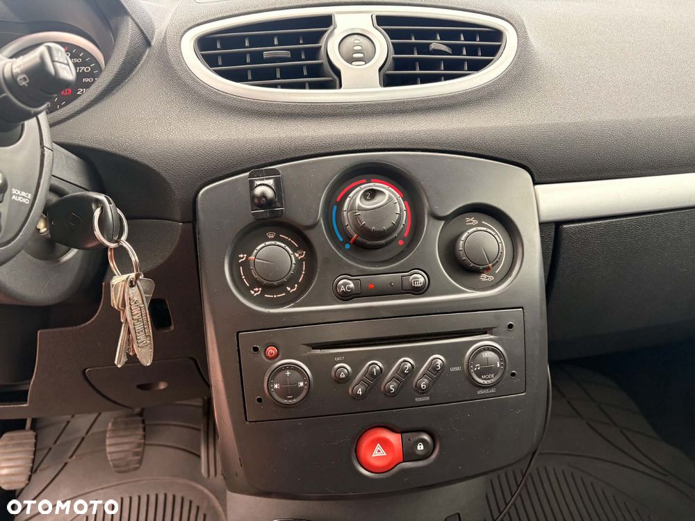 Renault Clio - 4