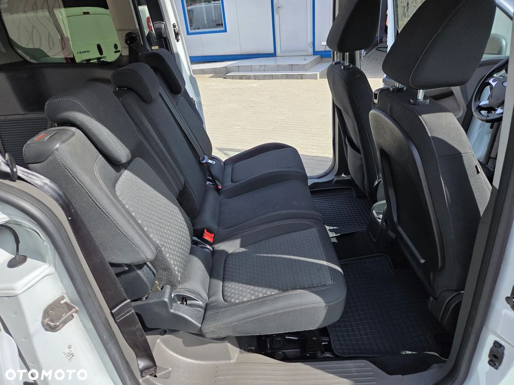 Ford Tourneo Connect Gr 1.5 EcoBlue Trend - 22