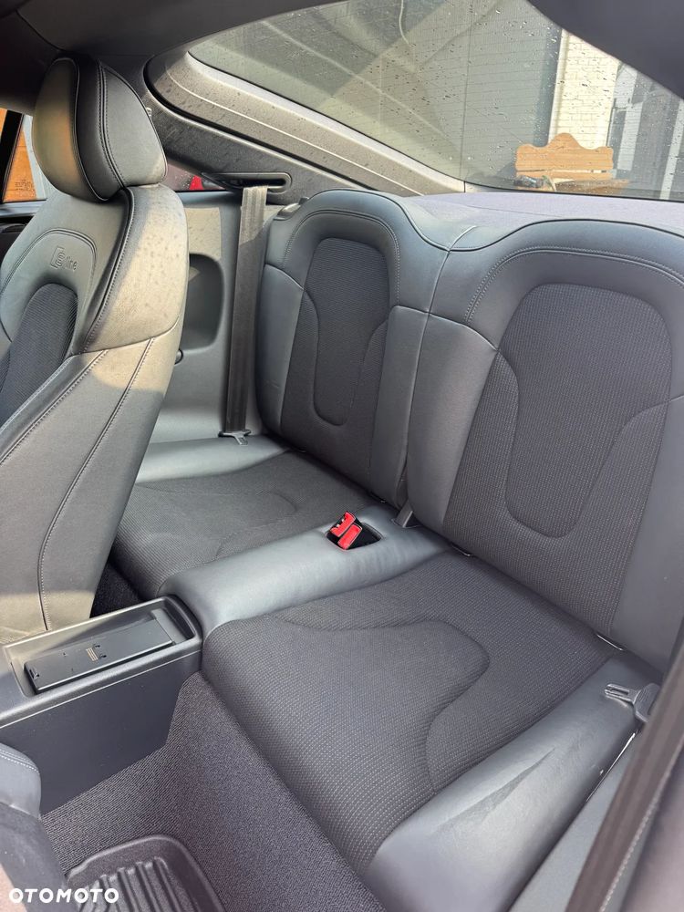 Audi TT Coupé 2.0 TDI Quattro - 11