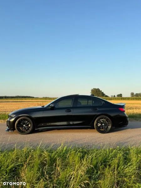 BMW Seria 3 330i - 13