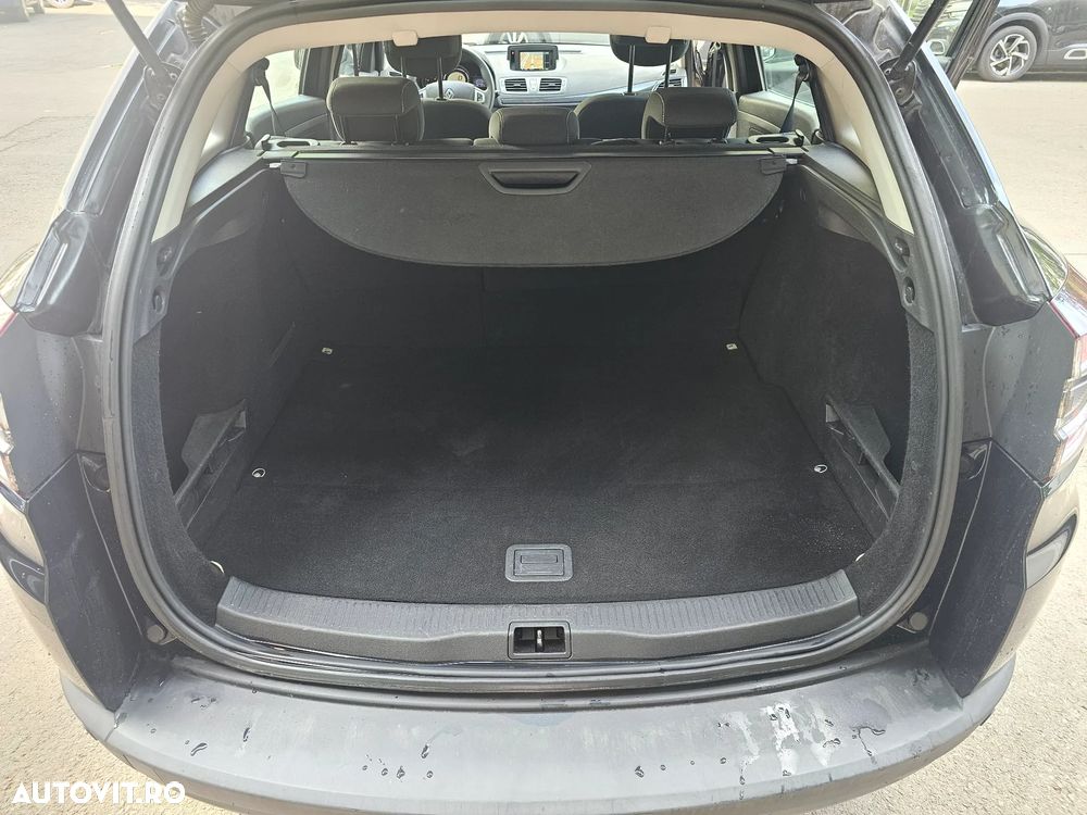 Renault Megane Grandtour dCi 110 FAP LIMITED - 9