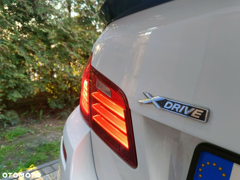 BMW Seria 5 520d xDrive M Sport sport - 11