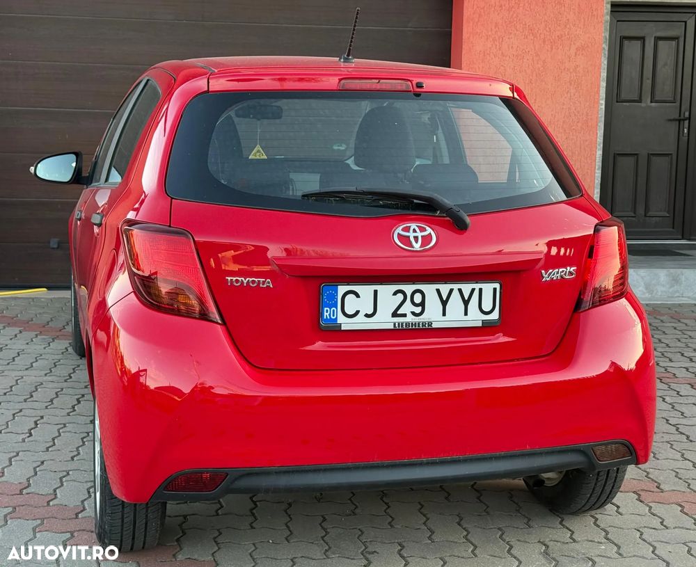 Toyota Yaris - 4