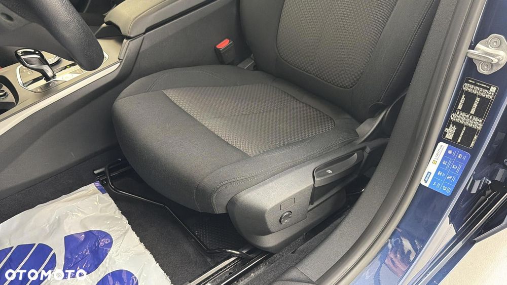 BMW Seria 1 118i Advantage - 13