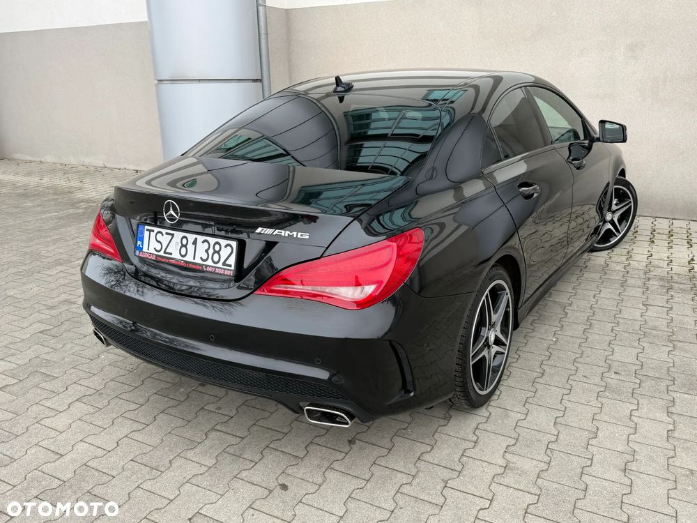 Mercedes-Benz CLA 200 AMG Line - 11