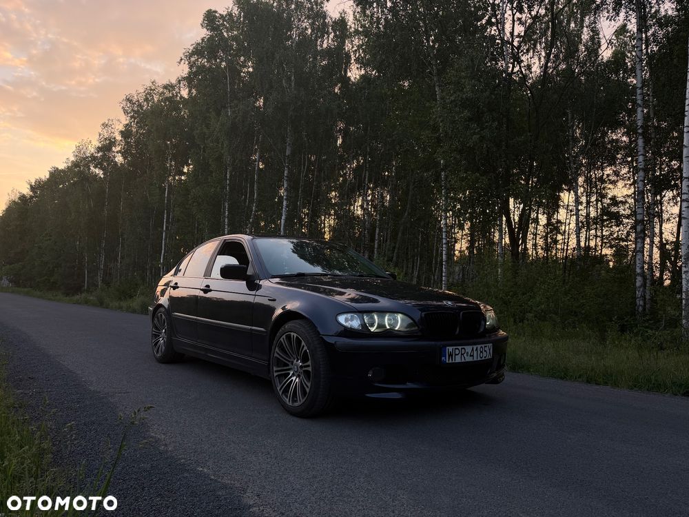 BMW Seria 3 325i - 3