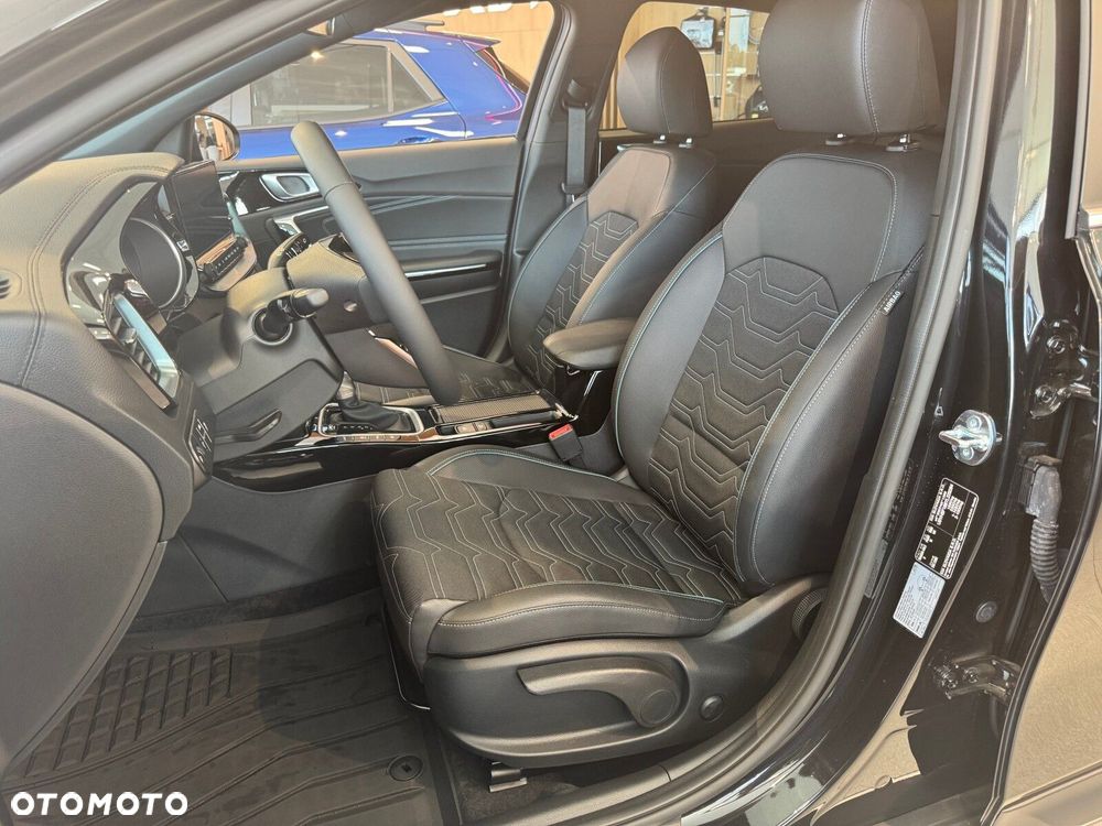 Kia XCeed - 5