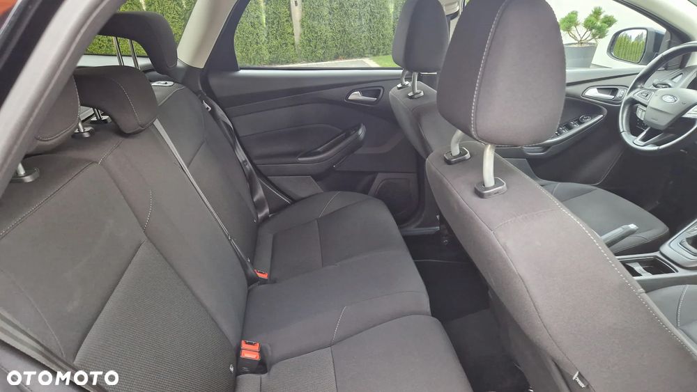 Ford Focus 1.0 EcoBoost Titanium ASS - 22