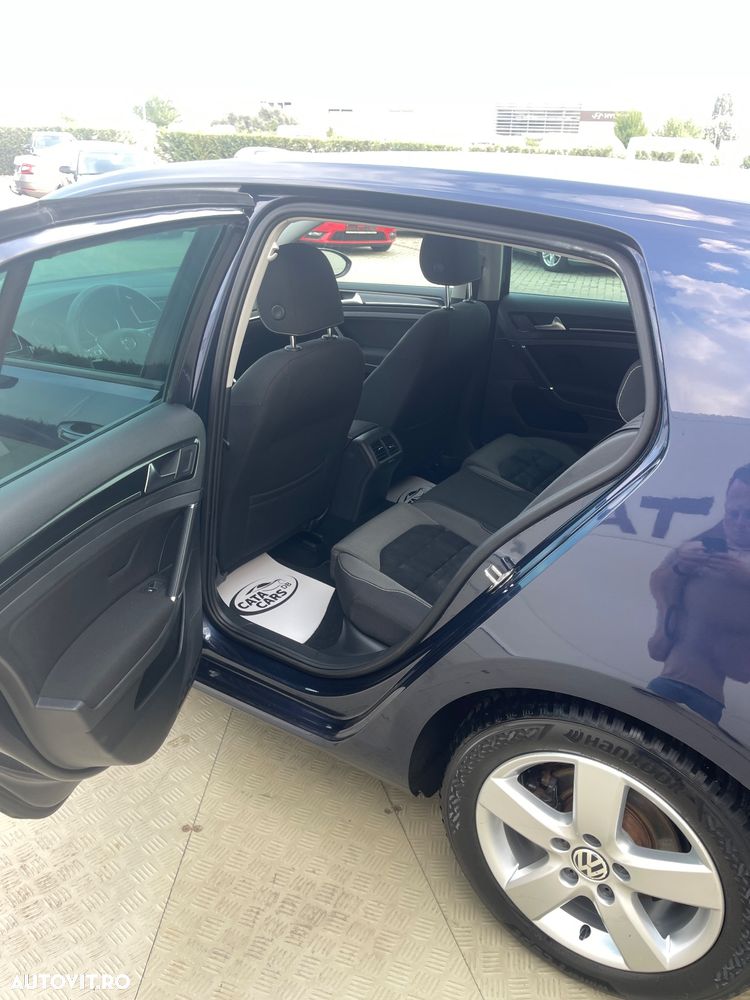 Volkswagen Golf 2.0 TDI BMT Highline - 28