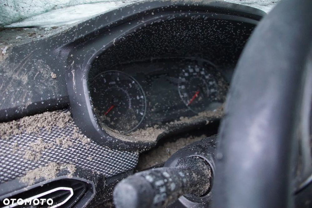 Auto na części - Dacia Jogger Lift 1.0 TCE 101 KM H4D480 2024R Silnik Skrzynia Drzwi Klapa Zderzak Lampa Klamka Szyba Relingi Deska Kokpit Sterownik Moduł Czujnik Licznik Kierownica Panel - 11
