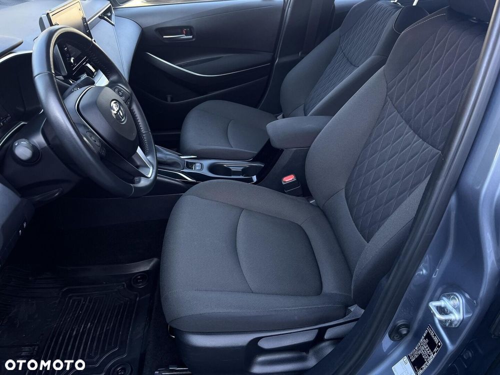 Toyota Corolla 1.8 Hybrid Comfort - 13