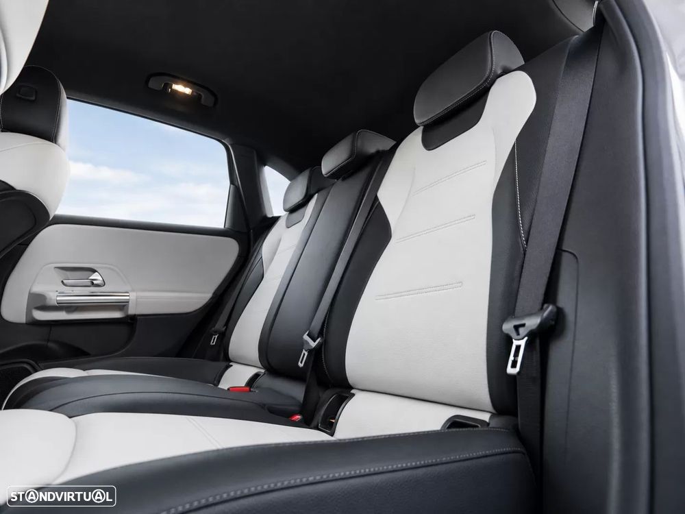 Mercedes-Benz B 250 e AMG Line - 35