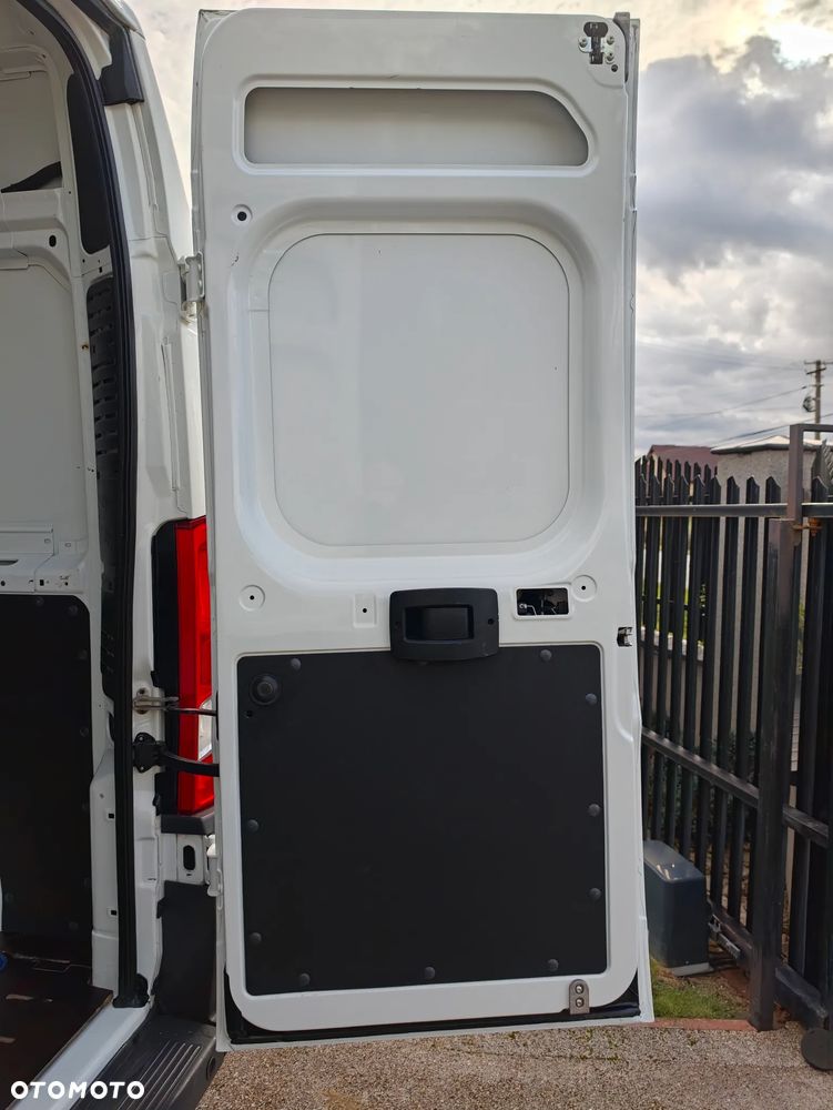 Peugeot Boxer - 21