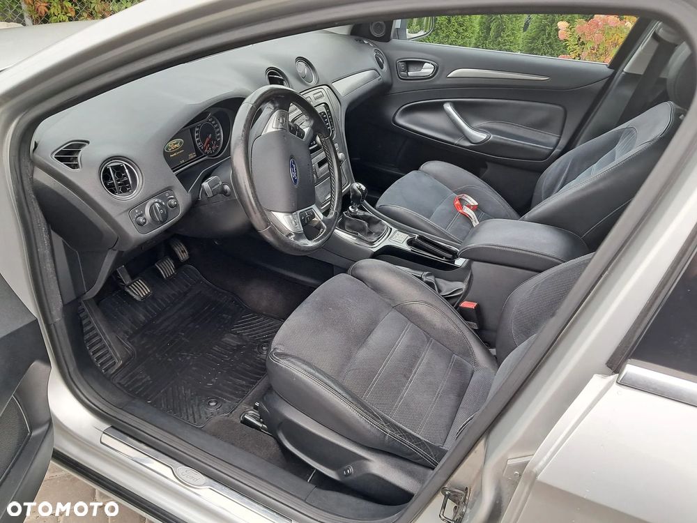 Ford Mondeo 1.8 TDCi Titanium X - 8