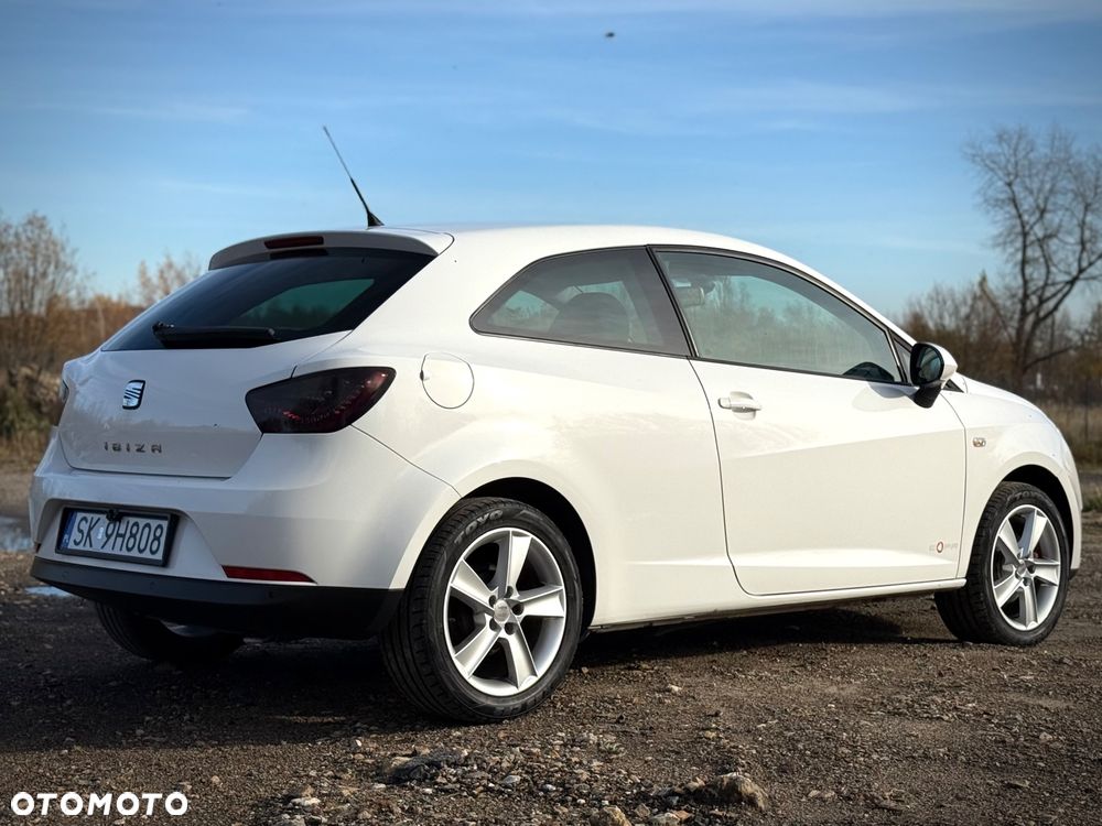 Seat Ibiza SC 1.4 16V Sport - 8