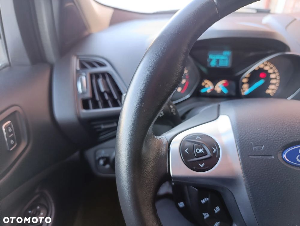Ford Kuga 1.5 EcoBoost FWD Trend ASS - 25