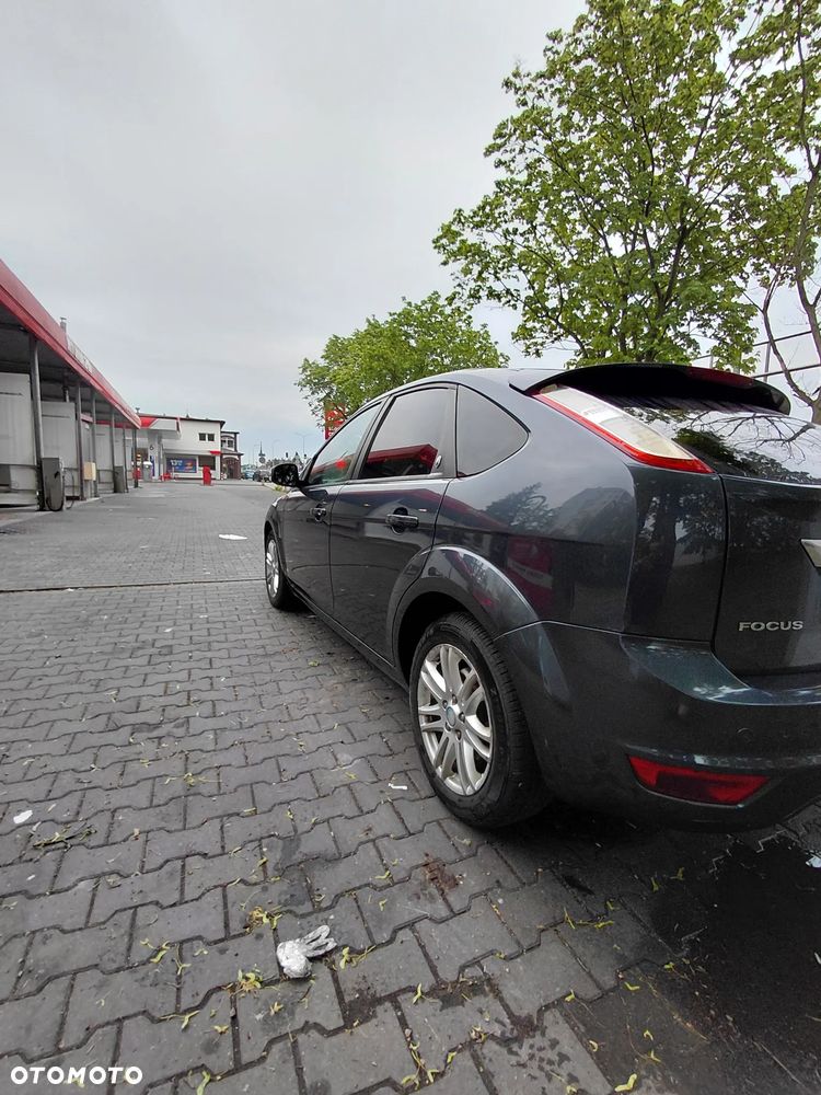 Ford Focus 1.8 TDCi Ghia - 24