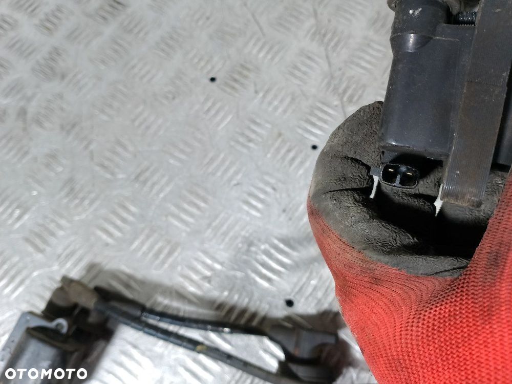 CEWKA ZAPŁONOWA HYUNDAI I20 I 1.4 16V - 2