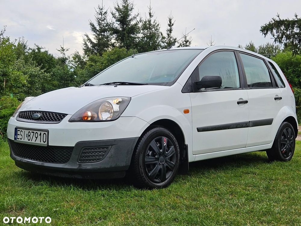 Ford Fiesta 1.25 Ambiente - 1