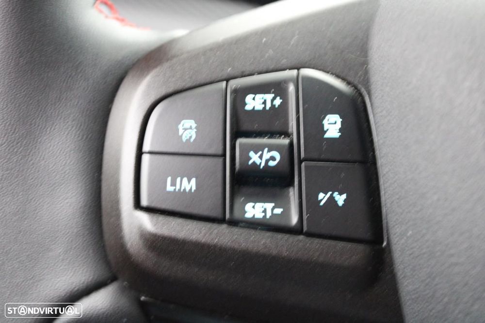 Ford Mustang Mach-E 72.6 kWh Premium AWD - 18