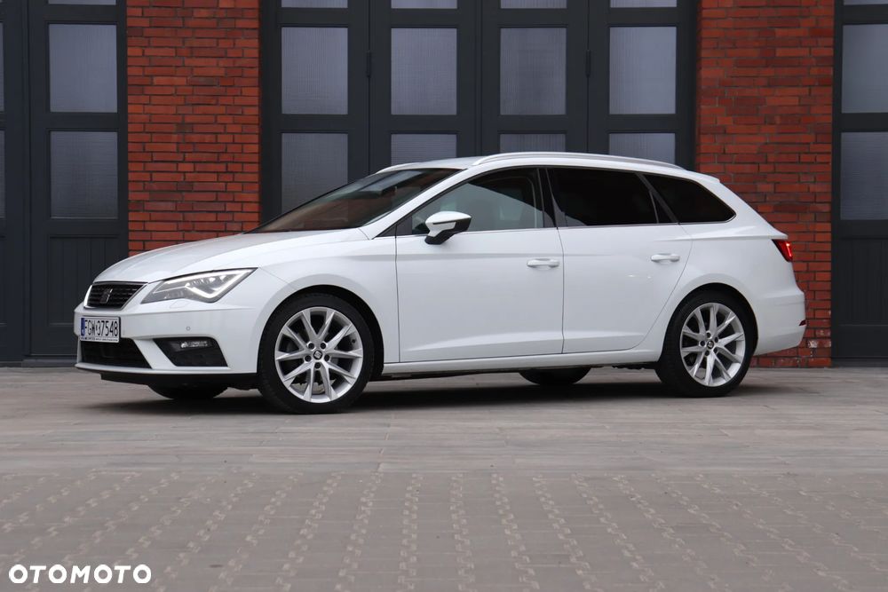 Seat Leon 2.0 TDI DSG Xcellence - 4