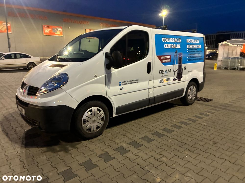 Renault Trafic - 1