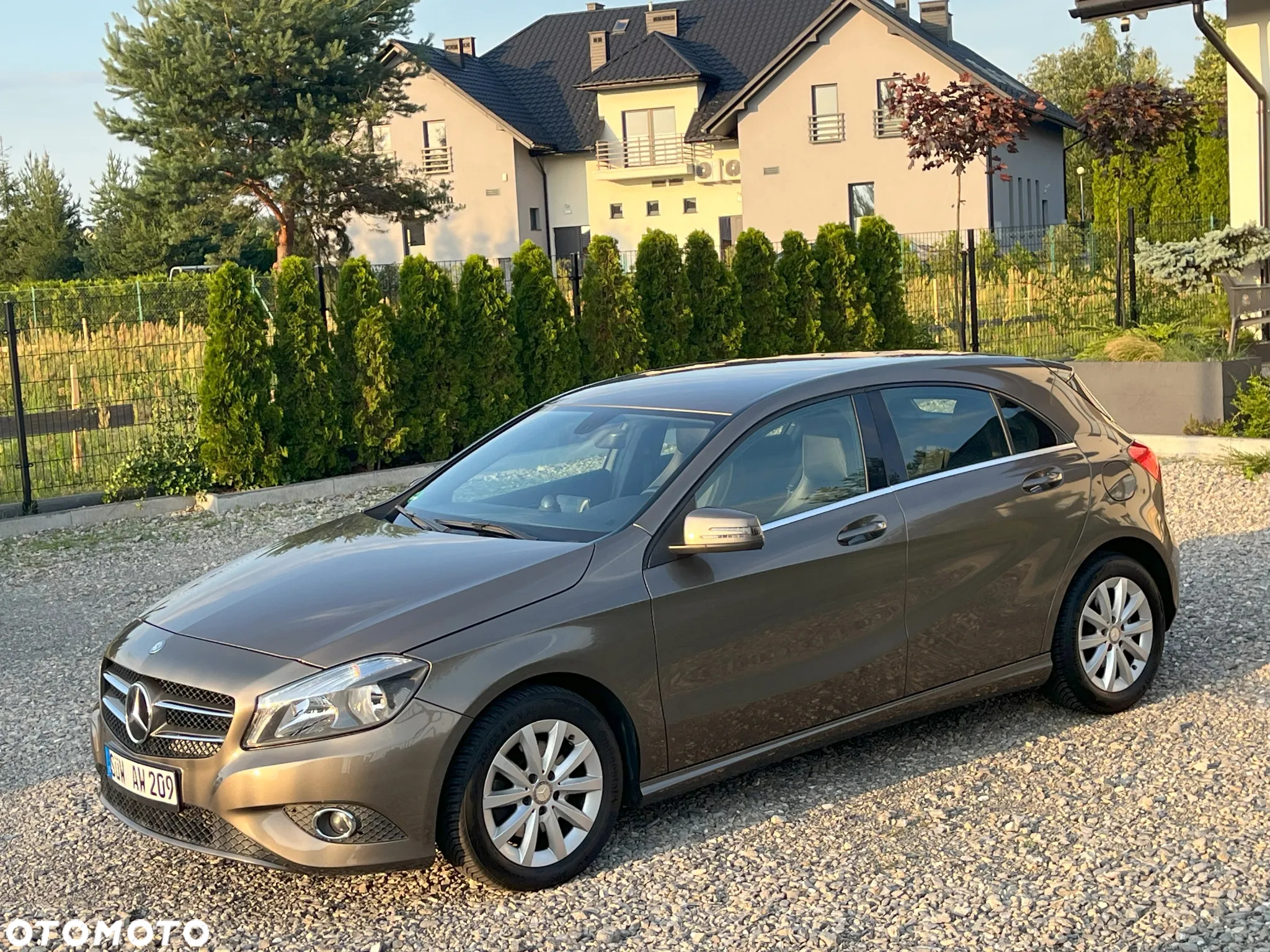 Mercedes-Benz Klasa A 180 (BlueEFFICIENCY) - 26
