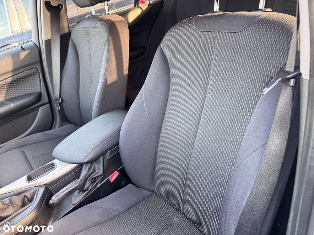 BMW Seria 1 114i Sport Line - 21