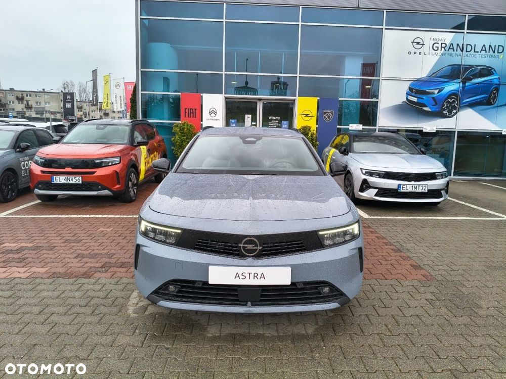 Opel Astra - 4