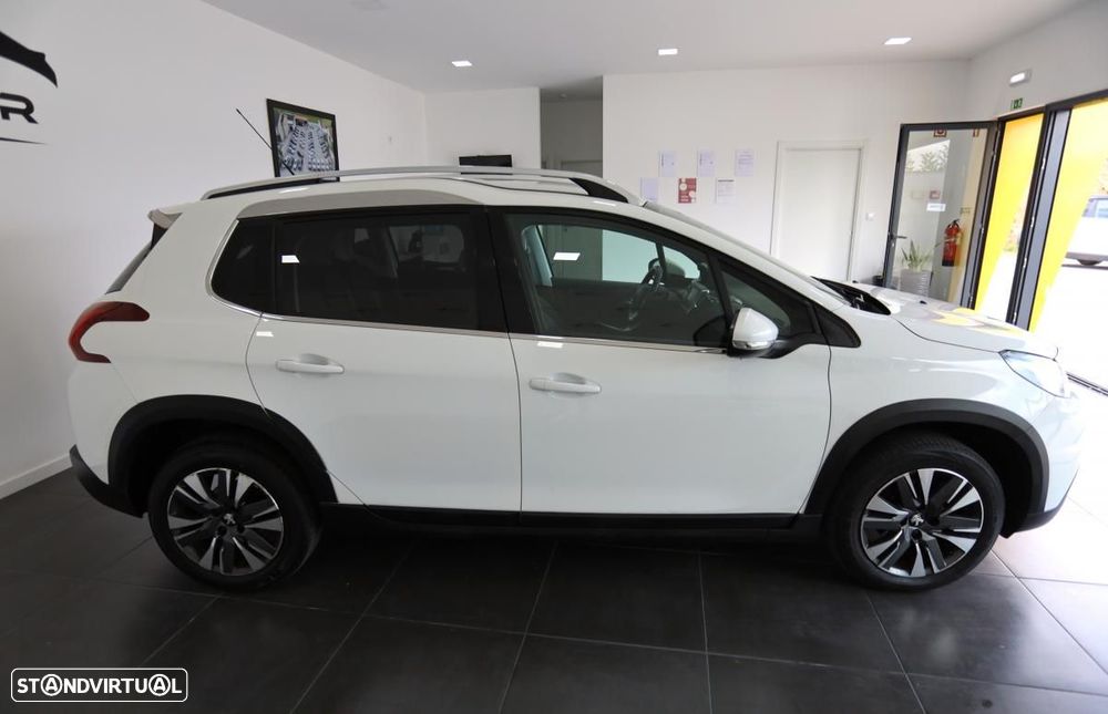 Peugeot 2008 1.6 BlueHDi Allure - 6