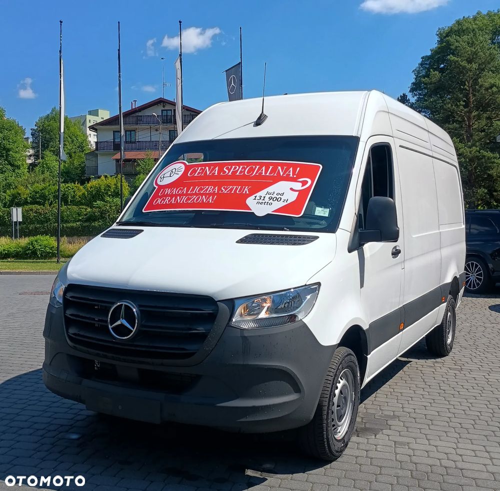 Mercedes-Benz Sprinter Furgon L2H2 150KM - wyprzedaż rocznika 2025 - 1