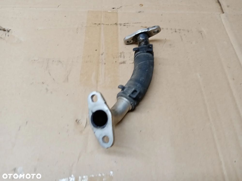 Rurka oleju olejowa turbiny Audi A4 B8 A5 2.0 TFSI 06H145735G - 2