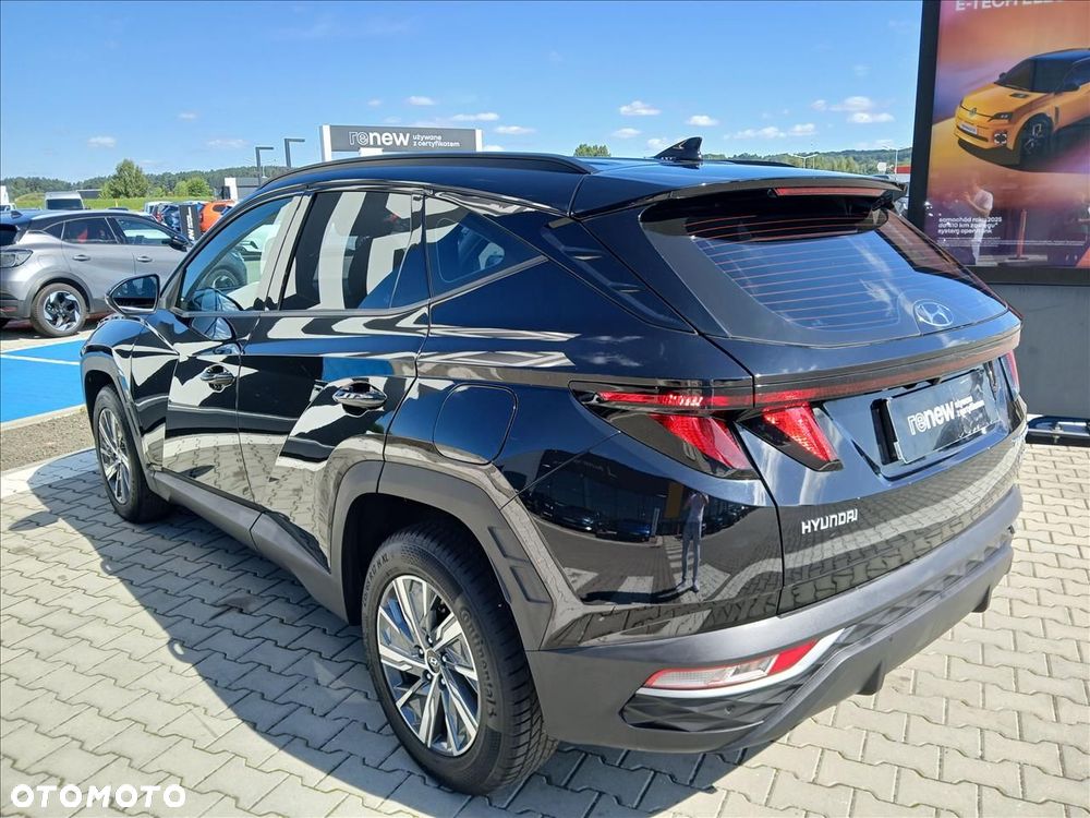 Hyundai Tucson - 2