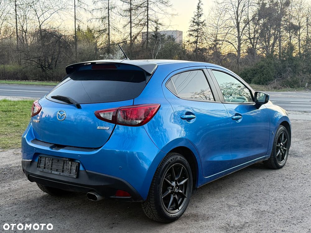 Mazda 2 - 15