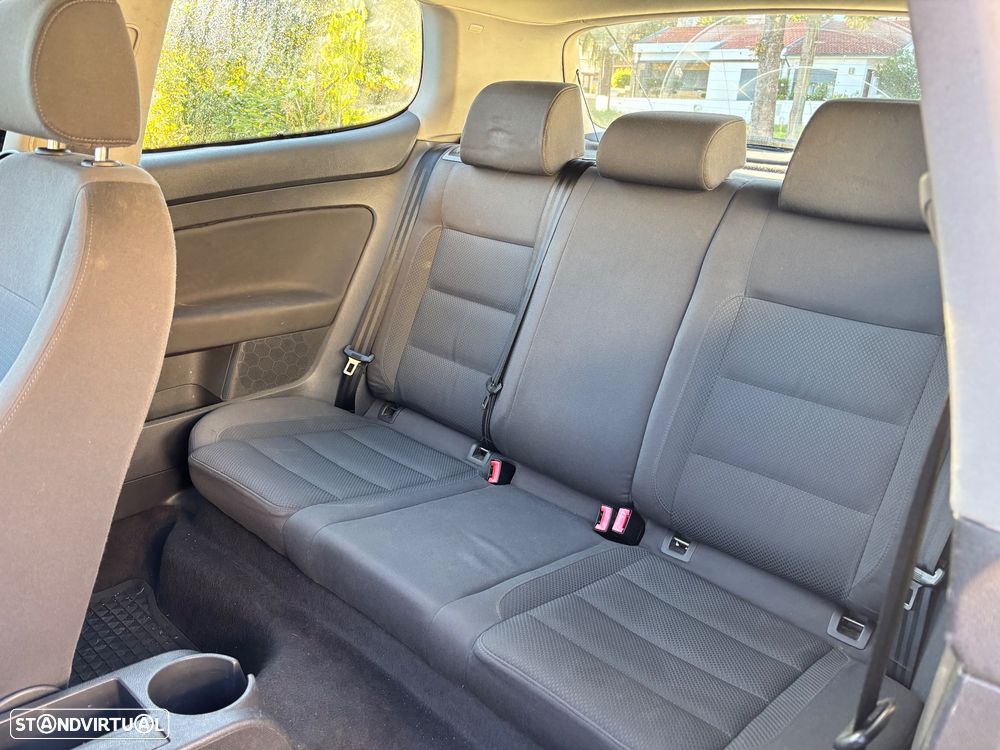 VW Golf - 6