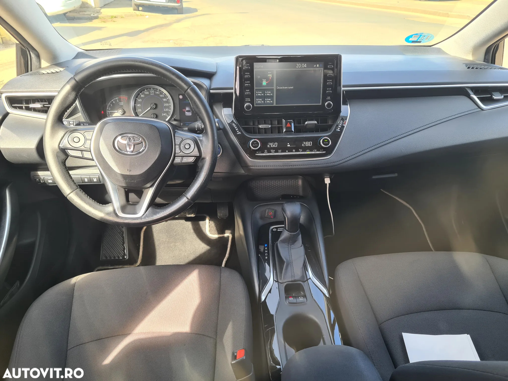 Toyota Corolla Sedan 1.8 HEV Business - 6