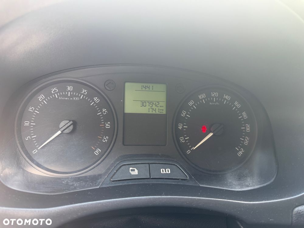 Skoda Fabia 1.6 TDI DPF Classic - 2