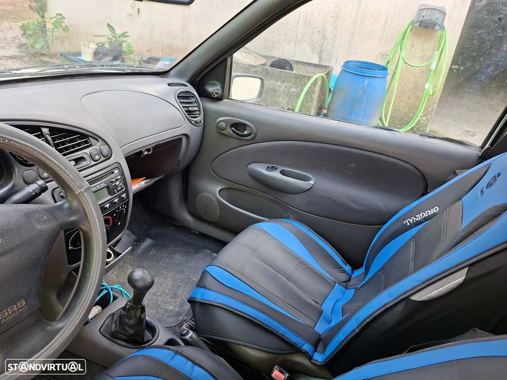 Ford Fiesta 1.8 TDdi Studio - 9