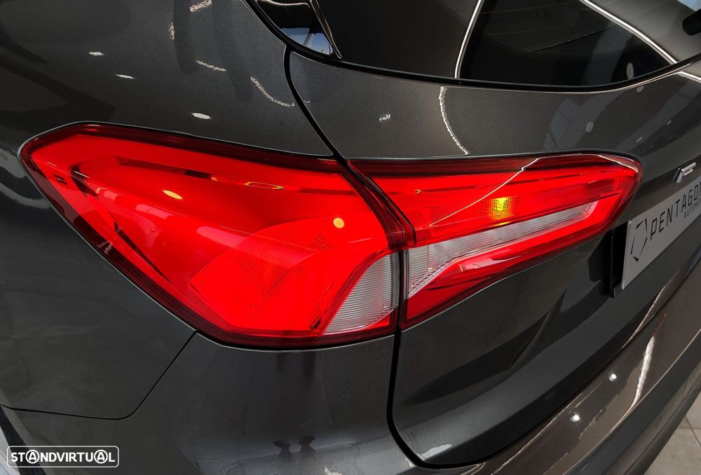 Ford Focus SW - 37