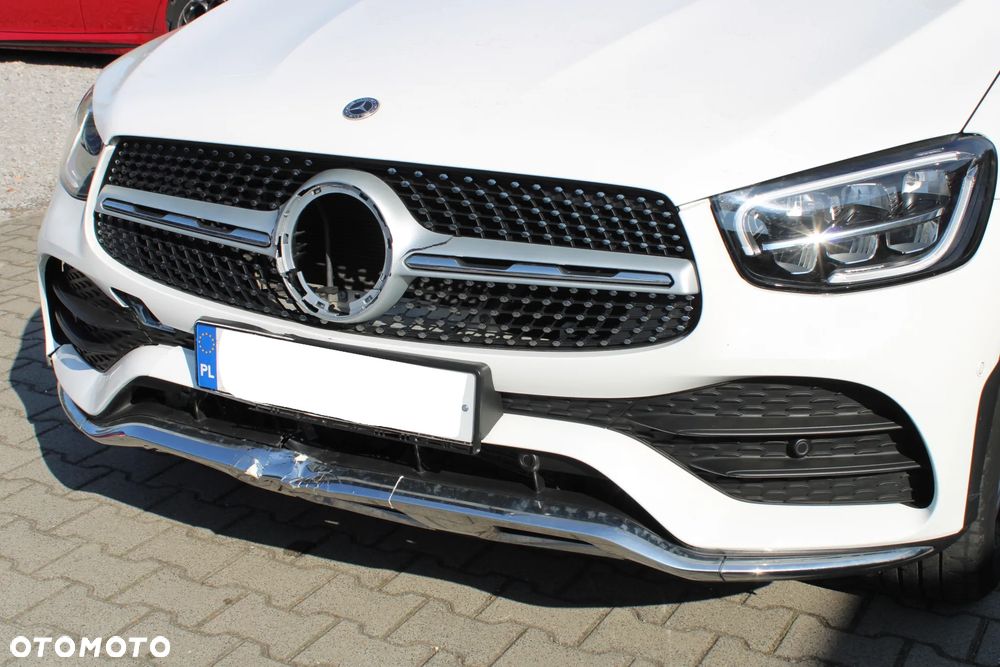 Mercedes-Benz GLC 200 d 4Matic 9G-TRONIC AMG Line - 5