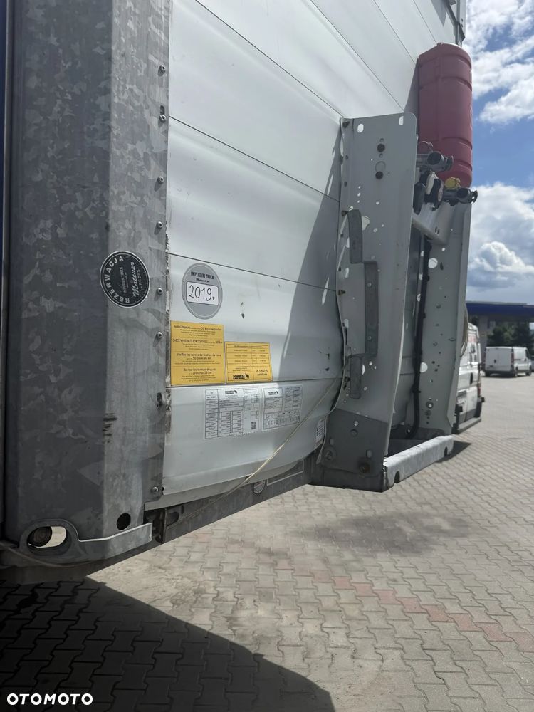 Schmitz Cargobull NKS - 4